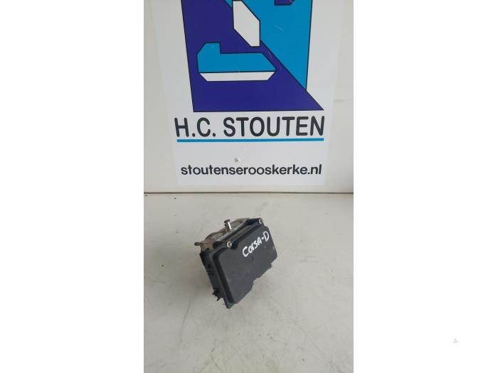 Usagé Bloc ABS Opel Corsa D 1.4 16V Twinport Prix € 150,00 Règlement à la marge proposé par Autosloopbedrijf H.C.Stouten