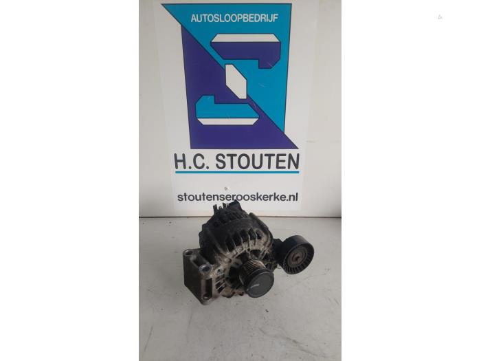 Begagnade Dynamo Ford Mondeo IV 1.6 EcoBoost 16V Pris € 45,00 Marginaltabell erbjuds av Autosloopbedrijf H.C.Stouten