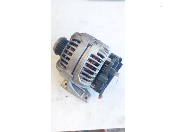Dynamo Volvo V70 (SW), 1999 / 2008 2.4 20V 170, Combi, Essence, 2 435cc, 125kW (170pk), FWD, B5244S, 2000-03 / 2007-08, SW61 (Occasion)