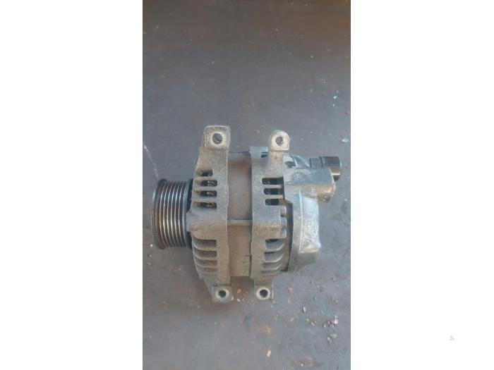 Begagnade Dynamo Honda Civic (FK/FN) 2.2 i-CTDi 16V Pris € 40,00 Marginaltabell erbjuds av Autosloopbedrijf H.C.Stouten