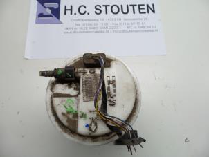 Gebrauchte Kraftstoffpumpe Elektrisch Peugeot 307 Break (3E) 1.4 Preis € 50,00 Margenregelung angeboten von Autosloopbedrijf H.C.Stouten
