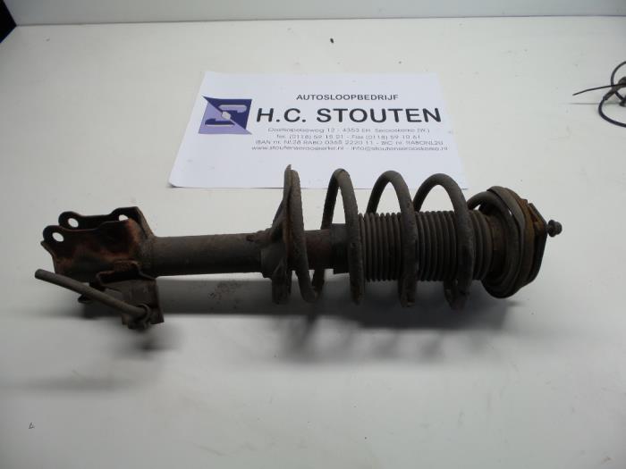 Front shock absorber rod, right from a Nissan Almera (N16) 2.2 Di 16V 2001