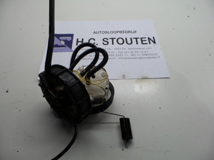 Gebrauchte Kraftstoffpumpe Elektrisch Ford Mondeo III Wagon 2.0 TDCi 130 16V Preis € 50,00 Margenregelung angeboten von Autosloopbedrijf H.C.Stouten