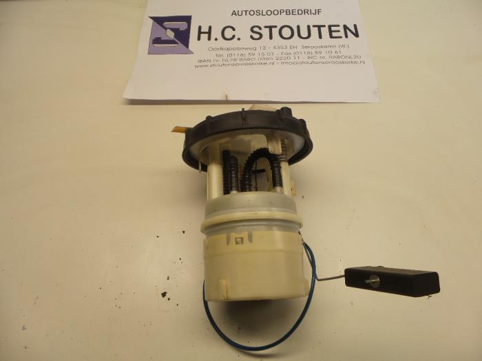 Bomba eléctrica de combustible de un Peugeot 307 (3A/C/D) 1.6 16V 2003