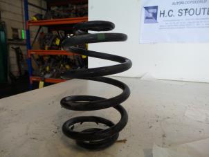 Used Rear coil spring Renault Clio II (BB/CB) 1.4 16V Price on request offered by Autosloopbedrijf H.C.Stouten