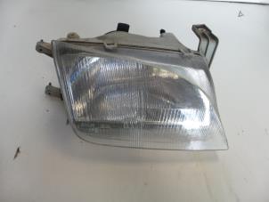Used Headlight, right Suzuki Swift (SF310/413) 1.3 Price € 30,00 Margin scheme offered by Autosloopbedrijf H.C.Stouten