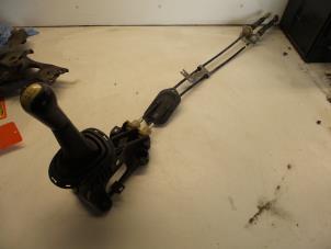 Used Gearbox shift cable Toyota Yaris II (P9) 1.3 16V VVT-i Price € 50,00 Margin scheme offered by Autosloopbedrijf H.C.Stouten