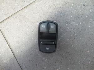 Used Electric window switch Opel Corsa D 1.4 16V Twinport Price € 35,00 Margin scheme offered by Autosloopbedrijf H.C.Stouten