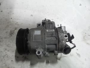 Used Air conditioning pump Volkswagen Polo IV (9N1/2/3) 1.4 16V Price € 100,00 Margin scheme offered by Autosloopbedrijf H.C.Stouten