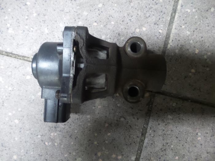 Gebrauchte AGR Ventil Suzuki Alto (SH410) 1.0 16V Preis € 40,00 Margenregelung angeboten von Autosloopbedrijf H.C.Stouten