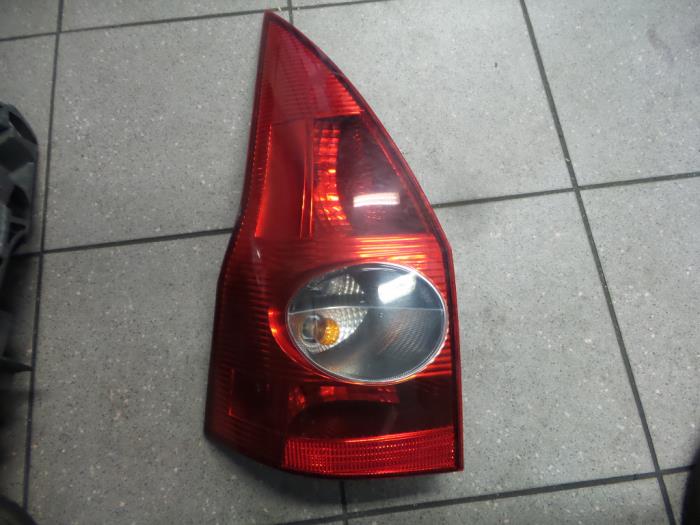 Taillight, left from a Renault Megane II Grandtour (KM) 1.6 16V 2005