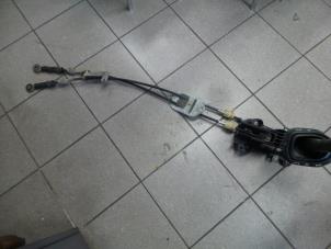 Used Gearbox shift cable Toyota Yaris II (P9) 1.3 16V VVT-i Price € 50,00 Margin scheme offered by Autosloopbedrijf H.C.Stouten