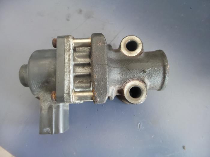 EGR valve from a Suzuki Alto (GF) 1.0 12V 2009