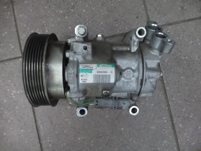 Gebrauchte Klimapumpe Renault Twingo II (CN) 1.2 16V Preis € 125,00 Margenregelung angeboten von Autosloopbedrijf H.C.Stouten