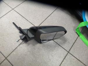 Used Wing mirror, right Mitsubishi Colt (Z2/Z3) 1.1 12V Price € 35,00 Margin scheme offered by Autosloopbedrijf H.C.Stouten