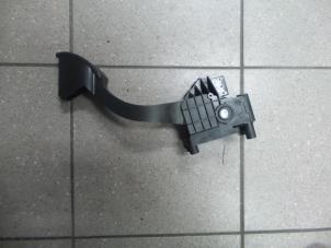 Used Accelerator pedal Ford Ka II 1.2 Price € 50,00 Margin scheme offered by Autosloopbedrijf H.C.Stouten