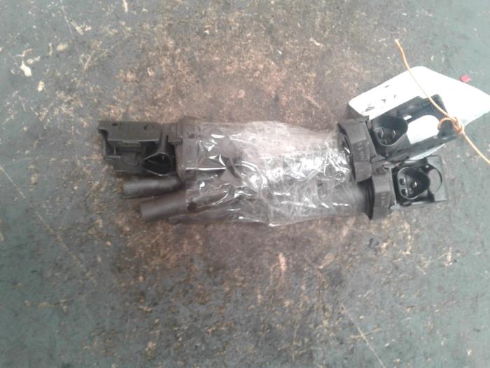 Usagé Bobine Peugeot 207/207+ (WA/WC/WM) 1.4 16V Vti Prix € 15,00 Règlement à la marge proposé par Autodemontage de Zaag