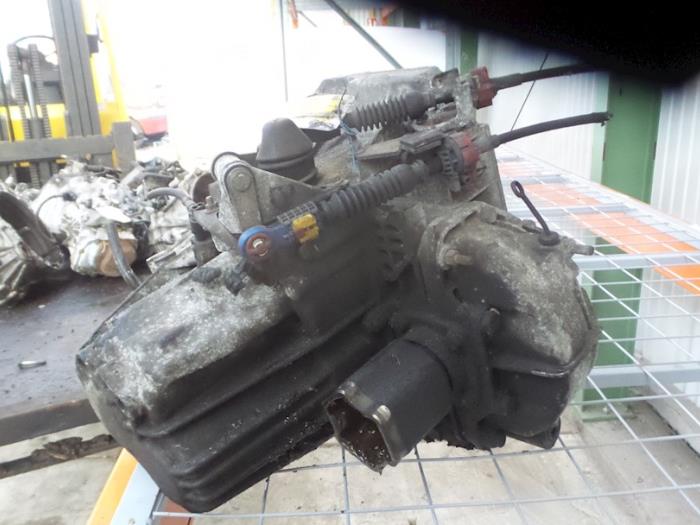 lancia thesis automatic gearbox problems