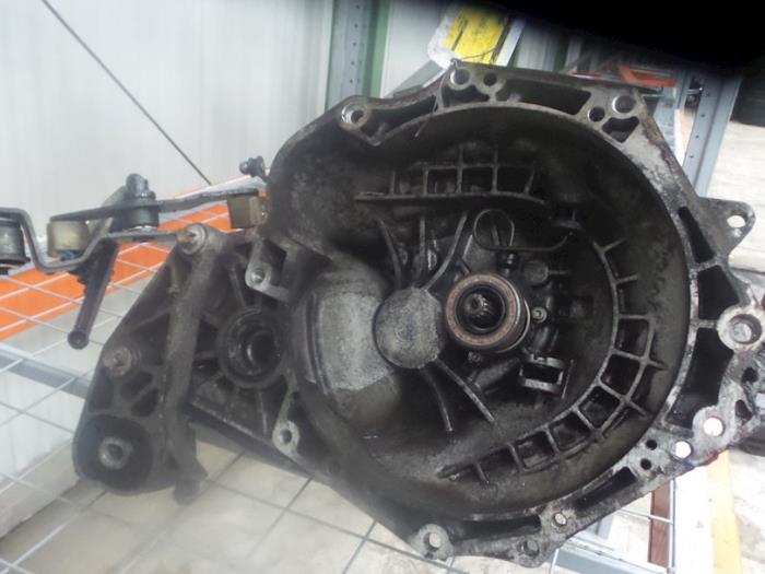 Gebrauchte Getriebe Opel Meriva (A) 1.4 16V Twinport LPG Preis € 150,00 Margenregelung angeboten von Autodemontage de Zaag