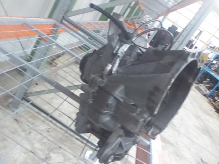 Getriebe van een Ford Focus 2 1.4 16V 2005