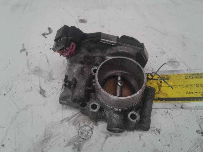 Throttle body Opel Corsa D 1.2 16V 55562270 A12XER bosch