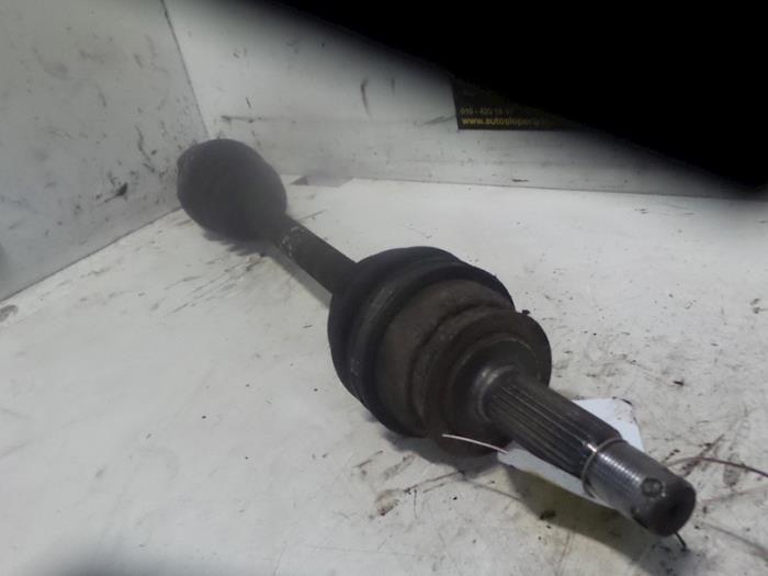 Usagé Cardan gauche (transmission) Hyundai Accent 1.3i 12V Prix € 30,00 Règlement à la marge proposé par Autodemontage de Zaag