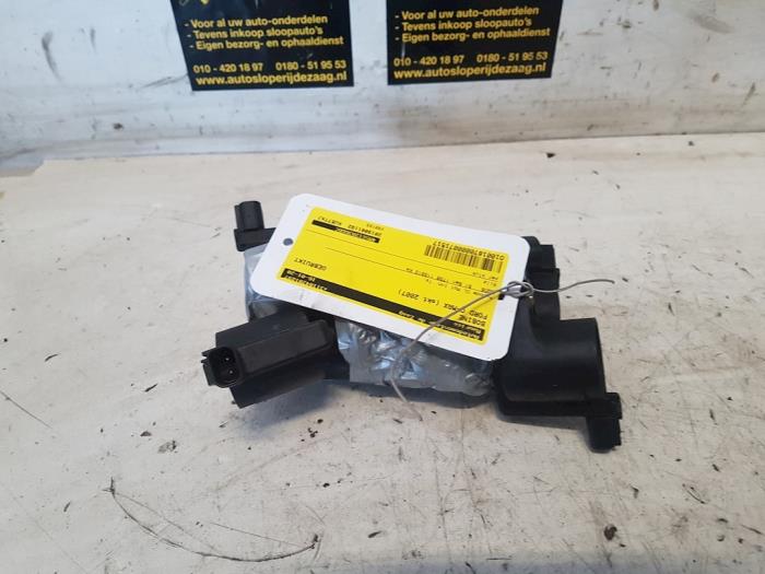 Usagé Bobine Ford C-Max (DM2) 1.8 16V Prix € 20,00 Règlement à la marge proposé par Autodemontage de Zaag