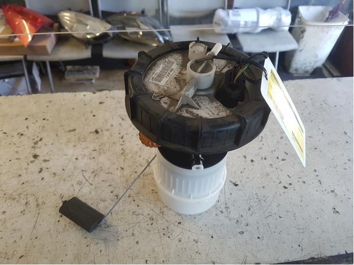 Gebrauchte Benzinpumpe Ford Focus 2 1.8 16V Preis € 50,00 Margenregelung angeboten von Autodemontage de Zaag