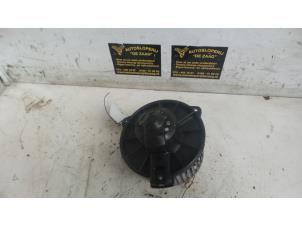Used Heating and ventilation fan motor Toyota Yaris (P1) 1.0 16V VVT-i Price € 30,00 Margin scheme offered by Autodemontage de Zaag