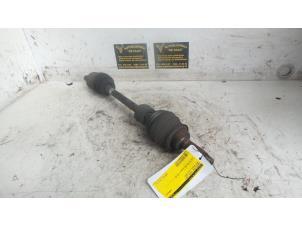 Used Front drive shaft, left Opel Agila (A) 1.2 16V Price € 30,00 Margin scheme offered by Autodemontage de Zaag