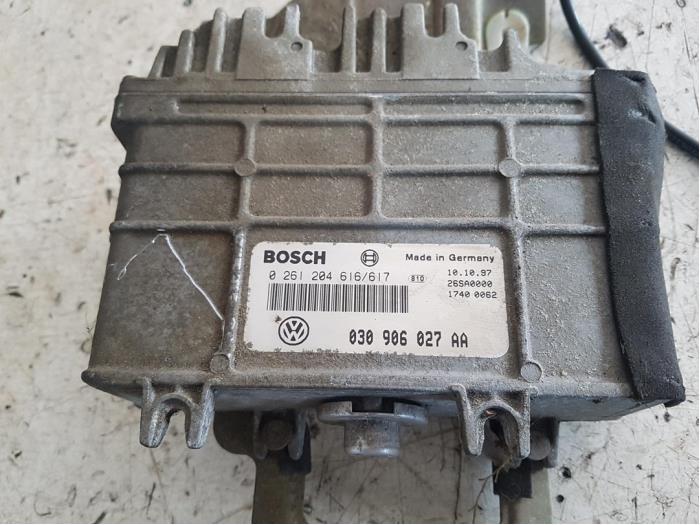 Set of locks from a Volkswagen Polo III (6N1) 1.4i 60 1997