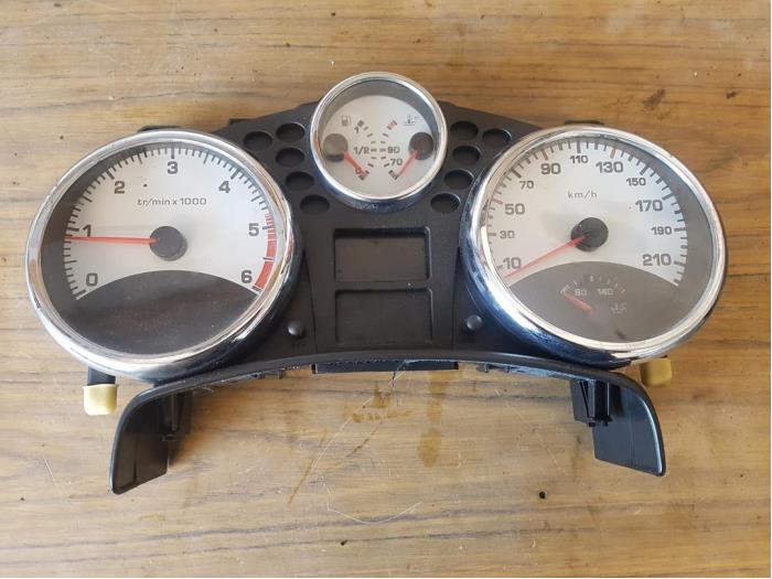 Begagnade Instrumentpanel Peugeot 207/207+ (WA/WC/WM) 1.6 HDi 16V Pris € 50,00 Marginaltabell erbjuds av Autodemontage de Zaag