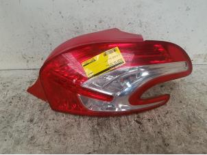 Used Taillight, right Peugeot 208 I (CA/CC/CK/CL) 1.6 HDi 115 16V Price € 50,00 Margin scheme offered by Autodemontage de Zaag