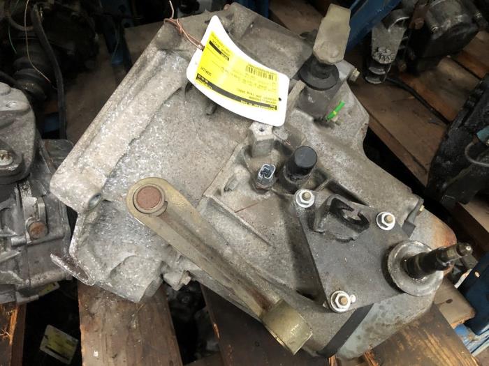 Gebrauchte Getriebe Peugeot 206 (2A/C/H/J/S) 1.4 XR,XS,XT,Gentry Preis € 150,00 Margenregelung angeboten von Autodemontage de Zaag