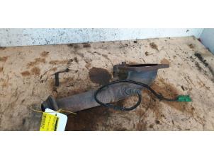 Gebrauchte Auspuff Hauptrohr Suzuki Swift (ZA/ZC/ZD1/2/3/9) 1.3 VVT 16V Preis € 50,00 Margenregelung angeboten von Autodemontage de Zaag