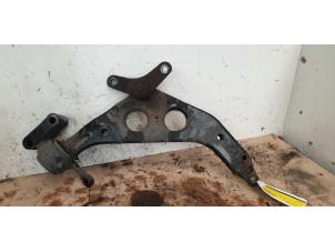 Used Front wishbone, right BMW Mini One/Cooper (R50) 1.6 16V One Price € 35,00 Margin scheme offered by Autodemontage de Zaag