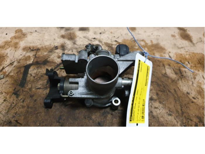 Gebrauchte Drosselklappengehäuse Daihatsu Cuore (L251/271/276) 1.0 12V DVVT Preis € 50,00 Margenregelung angeboten von Autodemontage de Zaag
