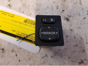 Używane Przelacznik (rózne) Daihatsu Materia 1.5 16V Cena € 20,00 Procedura marży oferowane przez Autodemontage de Zaag