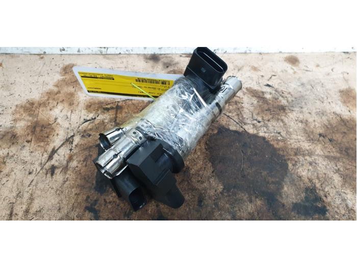Usagé Bobine Volkswagen Polo IV (9N1/2/3) 1.4 16V 75 Prix € 35,00 Règlement à la marge proposé par Autodemontage de Zaag