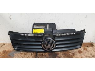 Used Grille Volkswagen Polo IV (9N1/2/3) 1.4 16V 75 Price € 35,00 Margin scheme offered by Autodemontage de Zaag