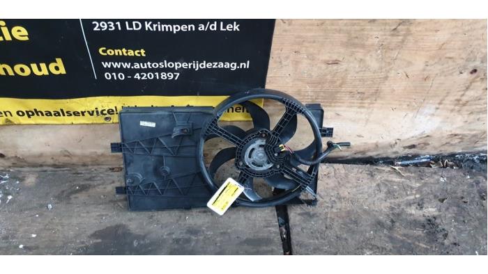 Gebrauchte Kühlerventilator Peugeot Bipper (AA) 1.4 HDi Preis € 20,00 Margenregelung angeboten von Autodemontage de Zaag