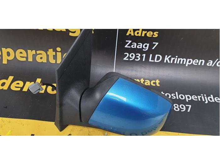 Wing mirror, left from a Ford Focus 2 1.6 16V 2005