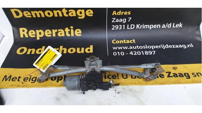 Wiper motor + mechanism from a Volkswagen Polo IV (9N1/2/3) 1.4 16V 75 2006