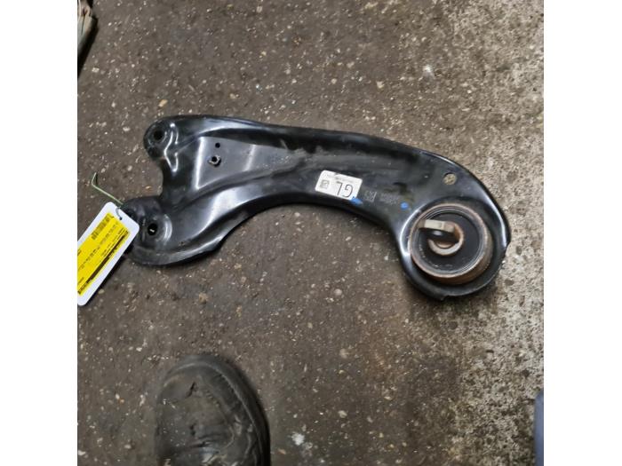 Rear wishbone, left from a Honda Civic (FK6/7/8/9) 1.0i VTEC Turbo 12V 2018