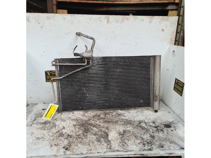 Begagnade AC-radiator Mercedes C (W203) 3.2 C-320 V6 18V Pris € 50,00 Marginaltabell erbjuds av Autodemontage de Zaag