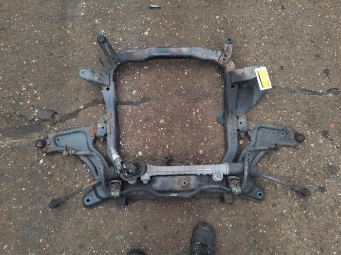 Subframe Opel Corsa C 1.2 16V - Z12XE - Autodemontage de Zaag