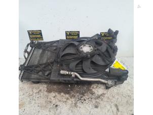 Used Radiator fan Volkswagen Polo IV (9N1/2/3) 1.2 Price on request offered by Autodemontage de Zaag