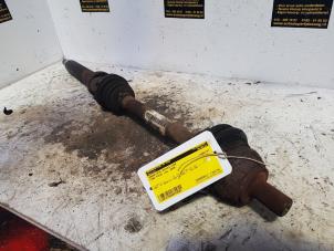 Used Front drive shaft, right Ford Focus 2 1.6 TDCi 16V 110 Price € 50,00 Margin scheme offered by Autodemontage de Zaag