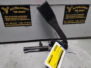 Used Front seatbelt buckle, right Opel Corsa D 1.4 16V Twinport Price € 30,00 Margin scheme offered by Autodemontage de Zaag