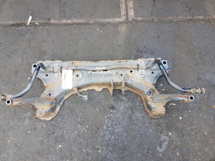 Usados Subchasis Ford Fiesta 6 (JA8) 1.4 TDCi Precio € 125,00 Norma de margen ofrecido por Autodemontage de Zaag
